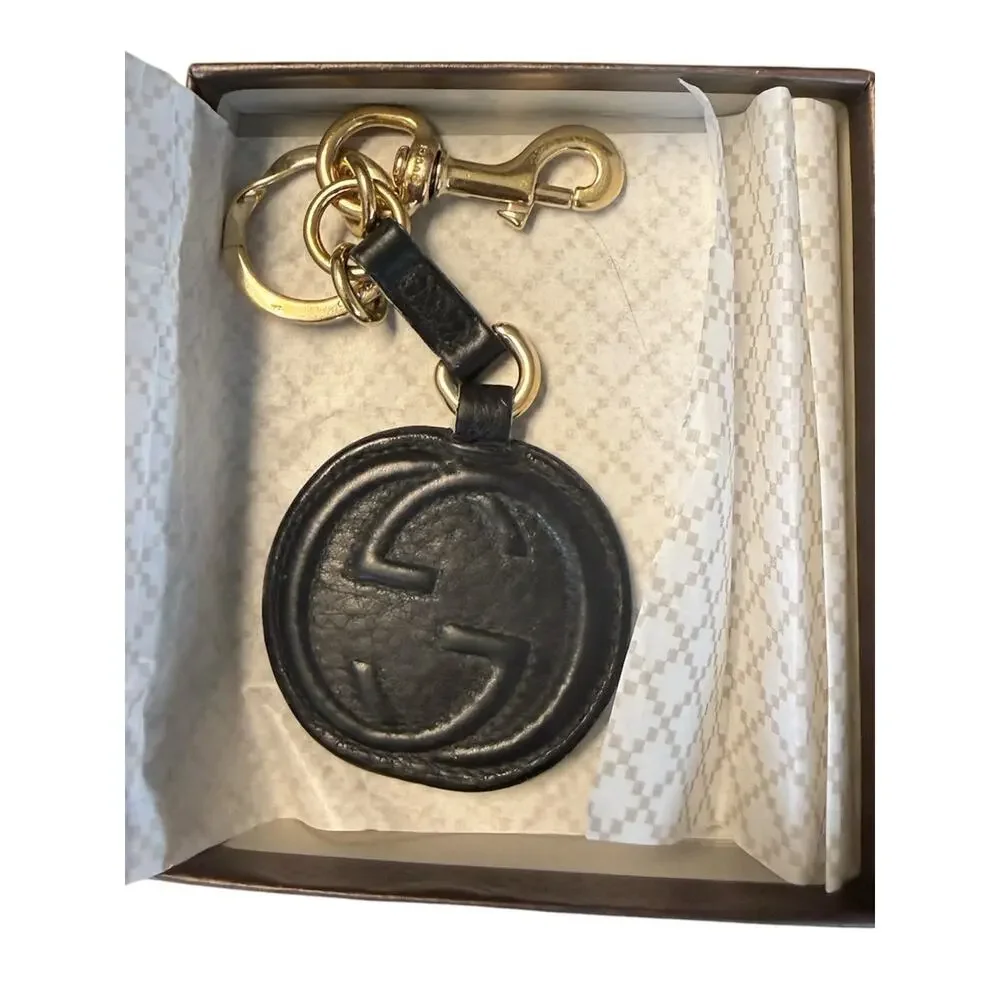 Vintage Gucci Pebbled Leather GG Logo Round Keyring Black Gold